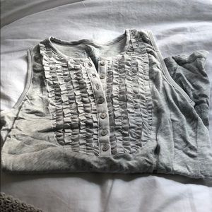 Press ruffled front tank